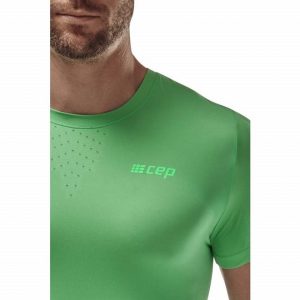 CEP Run Ultralight Shirt Short Sleeve, Herren green, logo vorne
