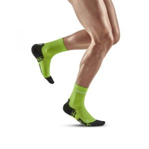 cep-run-ultralight-short-socks-men-flash-green-black