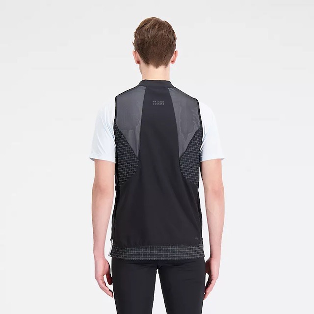 New Balance Impact Run Luminous Packable Vest herren hinten