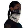 On Lumos Neck gaiter reflektierende details