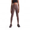 On Performance winter tights grape damen vorne