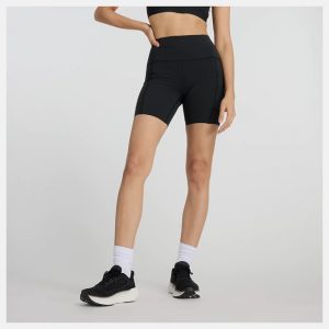 NB Sleek Pocket High Rise Short 6" black damen vorne