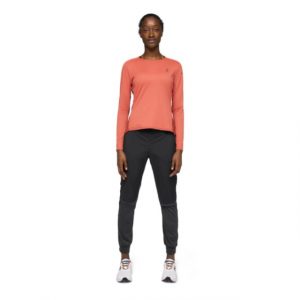 On Weather Pants W black vorne