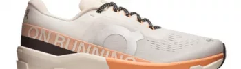 On Cloudmonster 2 Ivory/Tangerine außen