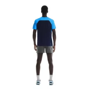 On 5" Performance Shorts hinten