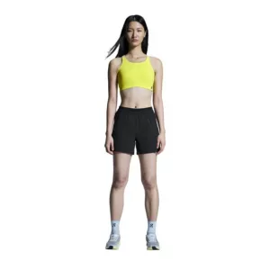 On 5" Performance Shorts black vorne