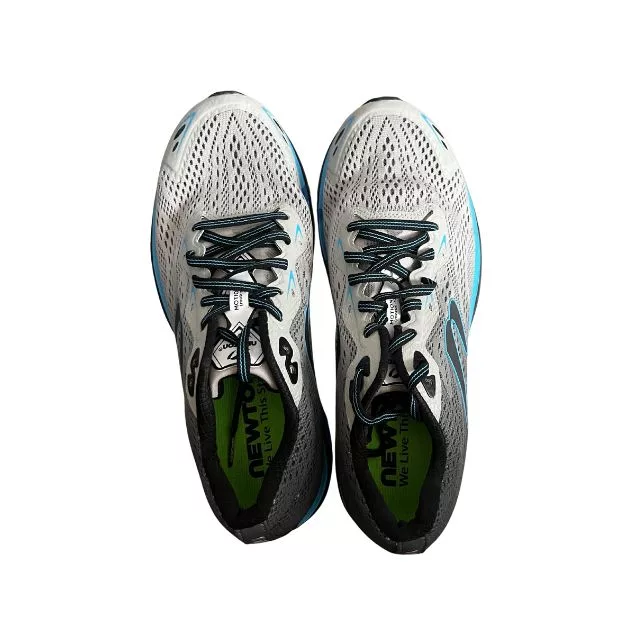 Newton Distance 5 graugrün außen(5)