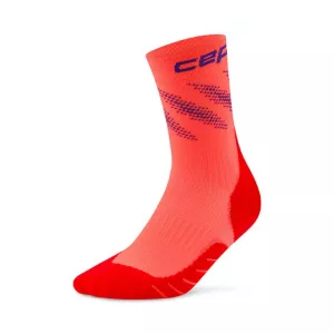 CEP CORE RUN EDT. ELLIPTIC SOCKS, MID CUT neon coral vorne